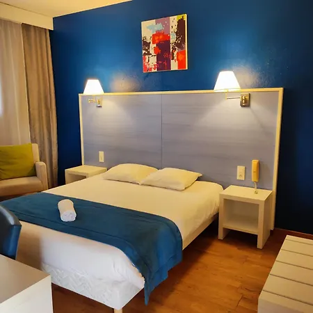 Hotel Et Le Relais Du Val D'orbieu 3*
