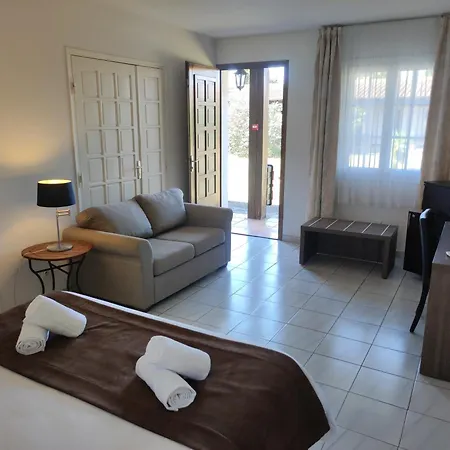 Et Le Relais Du Val D'orbieu 3*