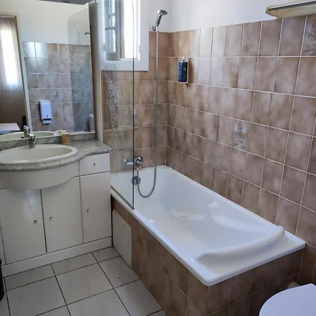 Et Le Relais Du Val D'orbieu 3*
