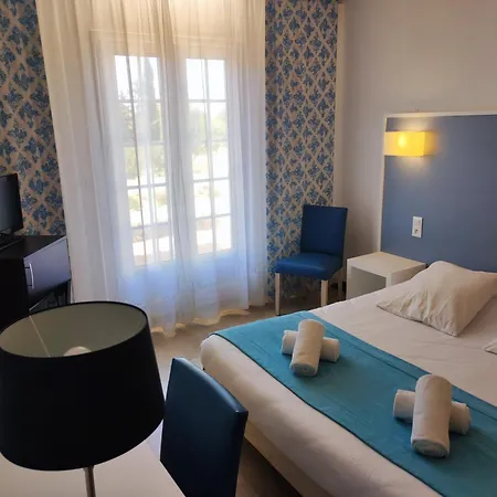Et Le Relais Du Val D'orbieu 3*