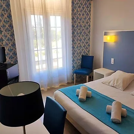 Hotel Et Le Relais Du Val D'orbieu 3*