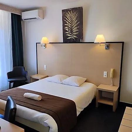 Et Le Relais Du Val D'orbieu 3*