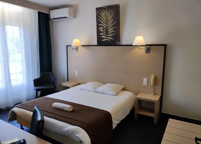 Et Le Relais Du Val D'orbieu 3* 奥尔奈松